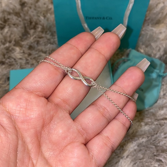 Tiffany & Co. Necklace - Picture 3 of 7